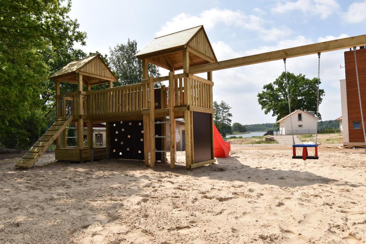 Ferienhaus Fuer Die Ganze Familie - Kamin-Sauna-See Krakow am See Exterior photo